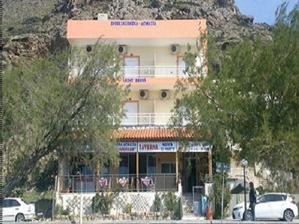 Apollon Aparthotel Tsoútsouros Exterior foto
